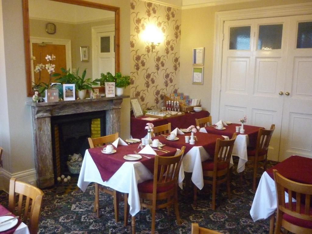 Ashwood Grange Bed and Breakfast Torquay Exteriör bild