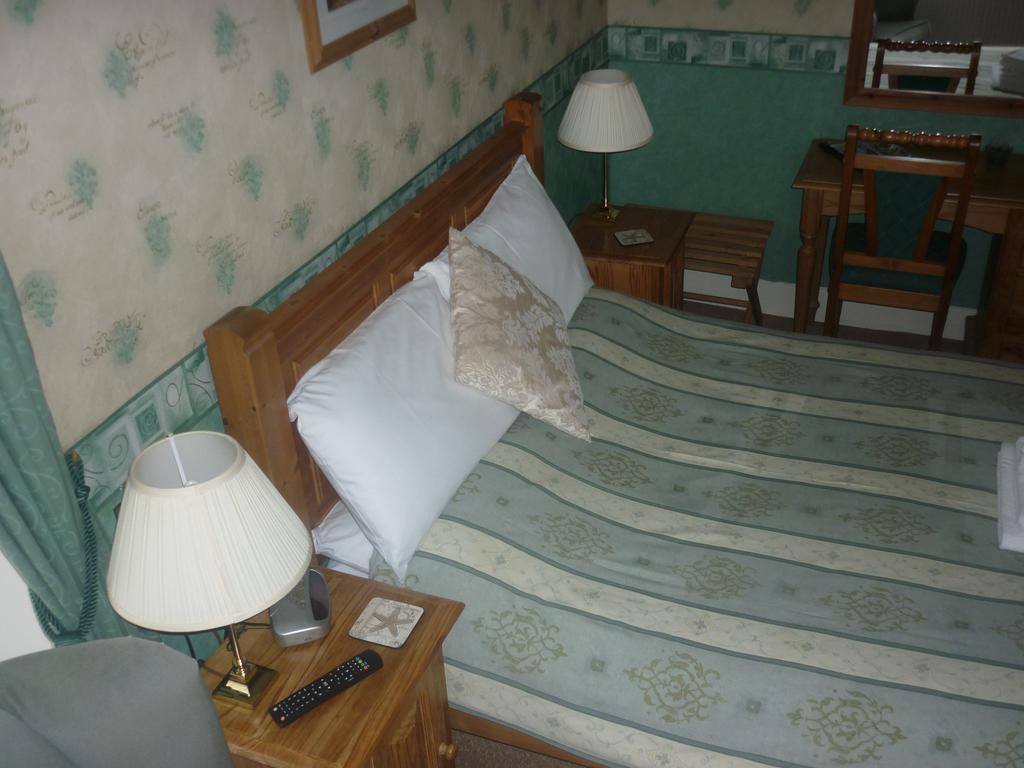 Ashwood Grange Bed and Breakfast Torquay Exteriör bild