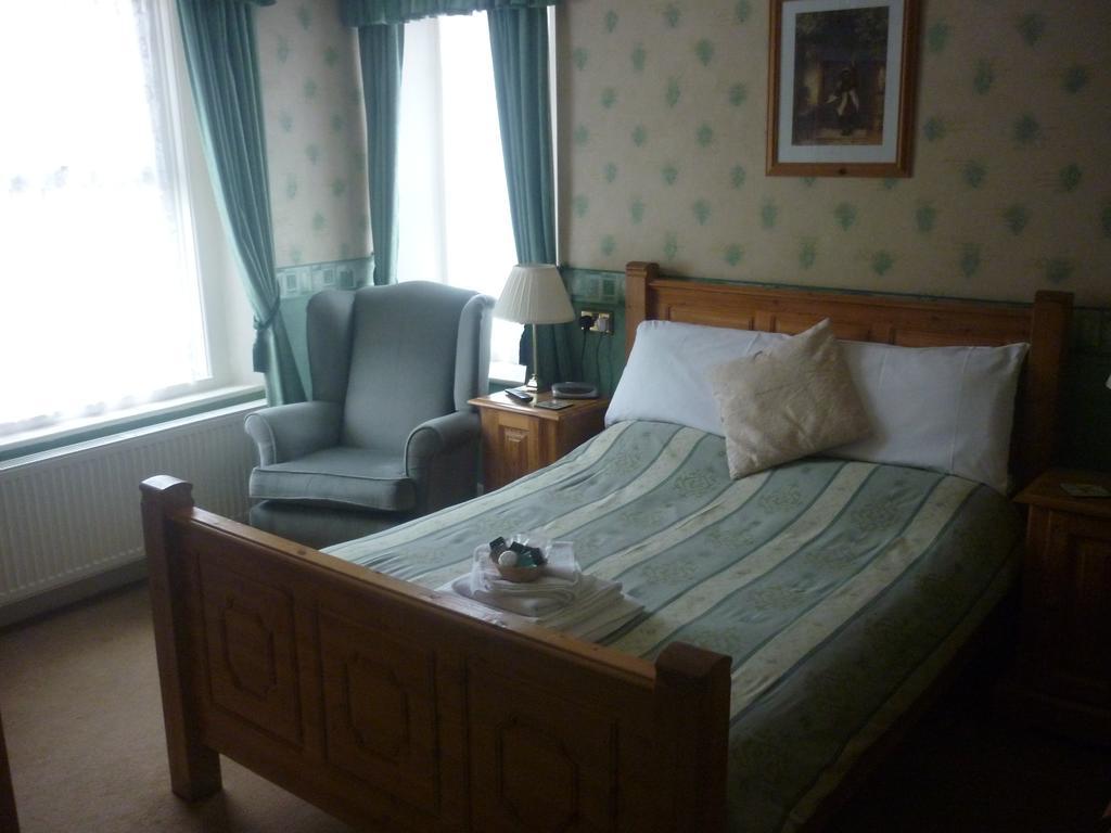 Ashwood Grange Bed and Breakfast Torquay Exteriör bild